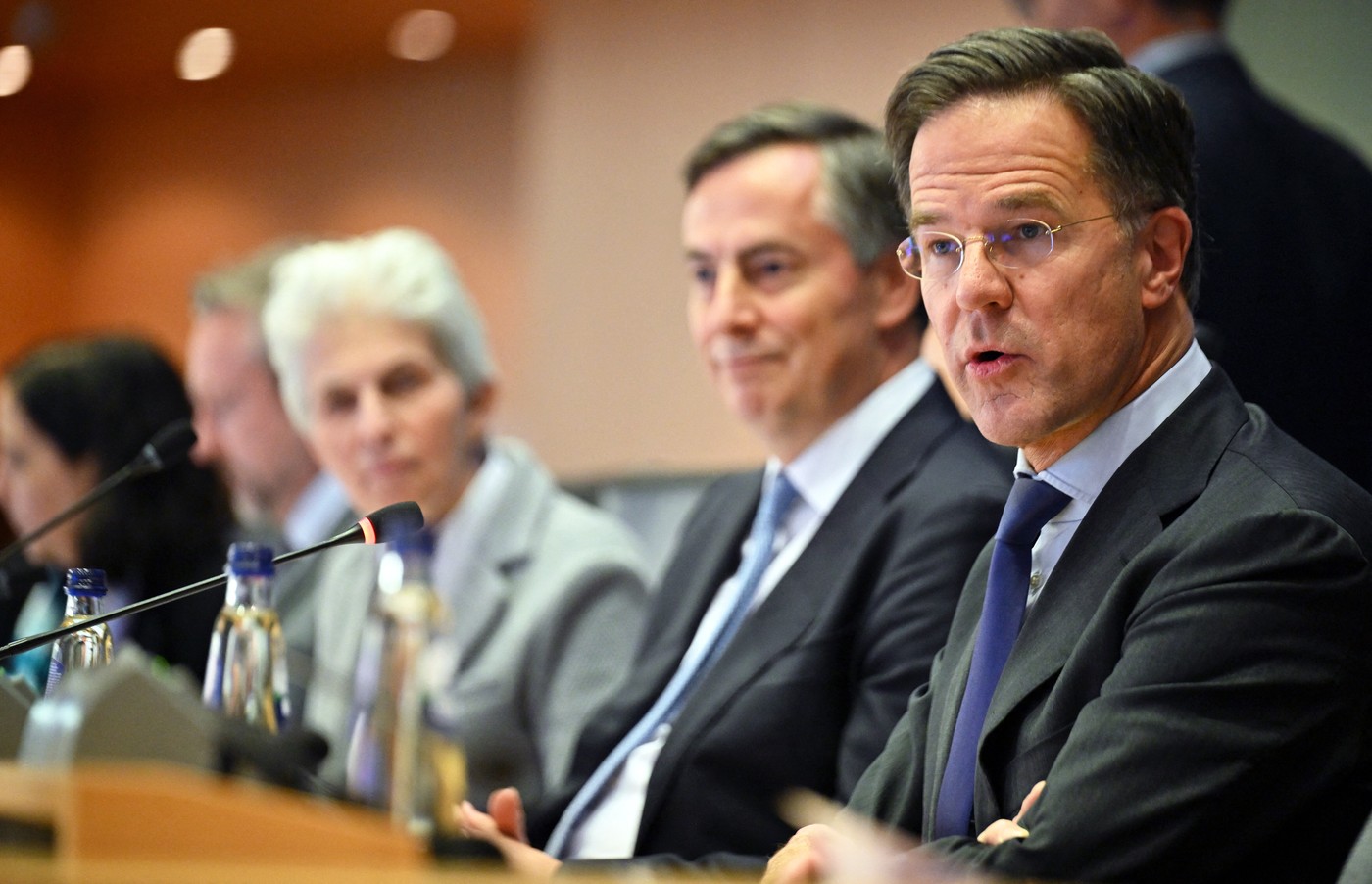 Mark Rutte cere țărilor NATO să investească „o mică parte” din bugetele pentru pensii, Sănătate sau asistență socială în Apărare