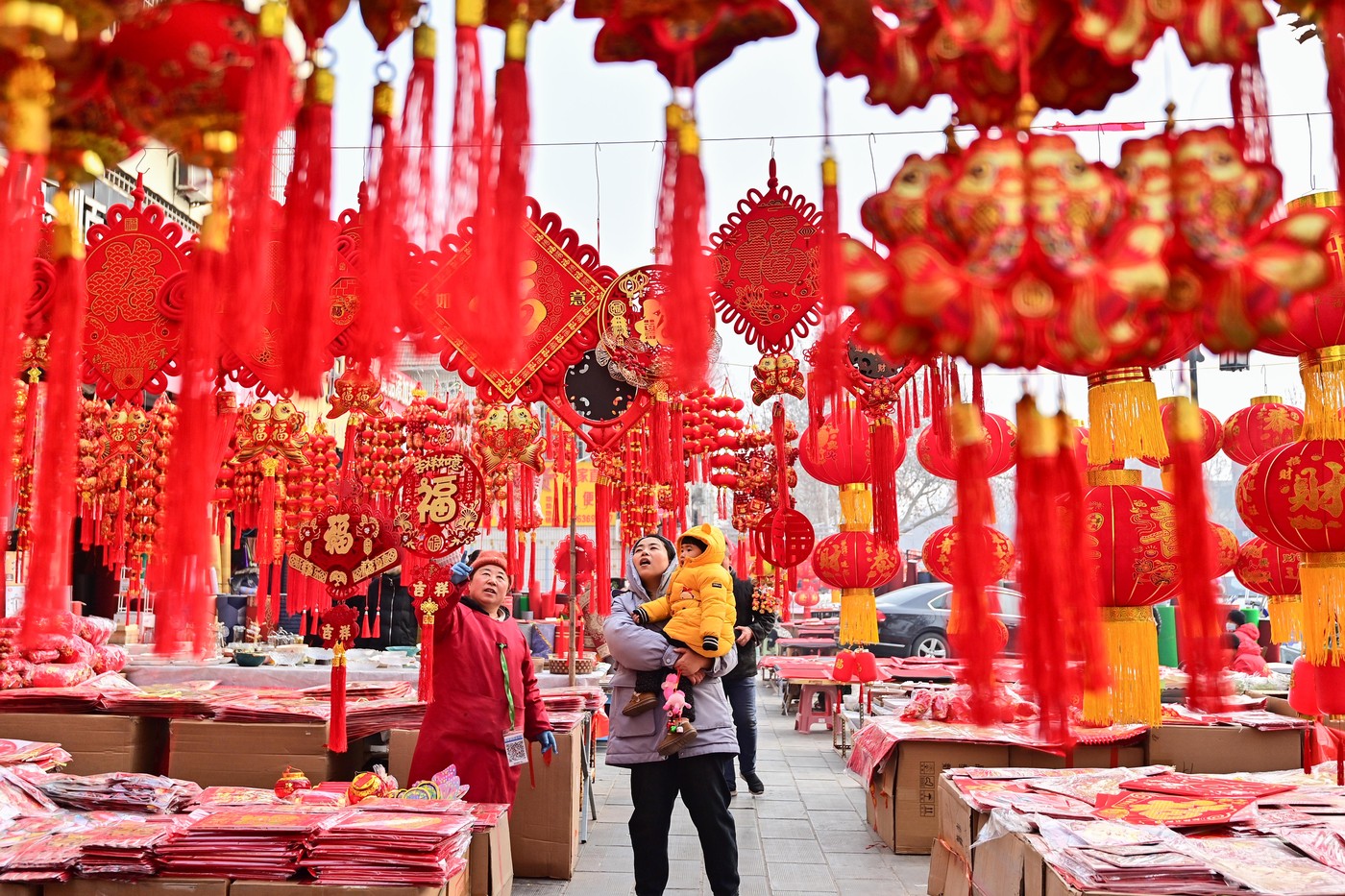 China se pregătește pentru Anul Nou Lunar, pe fondul îngrijorărilor legate de economie