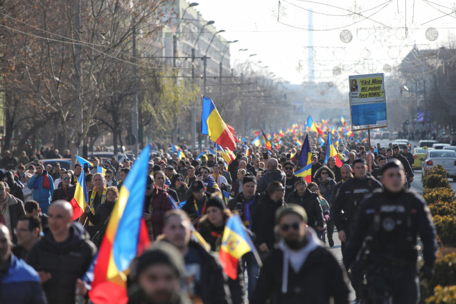 BUCURESTI - CALIN GEORGESCU - MONUMENTUL EROILOR MILITARI - 24 I