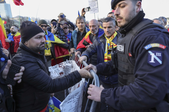 BUCURESTI - PIATA VICTORIEI - PROTEST - 24 IAN 2025