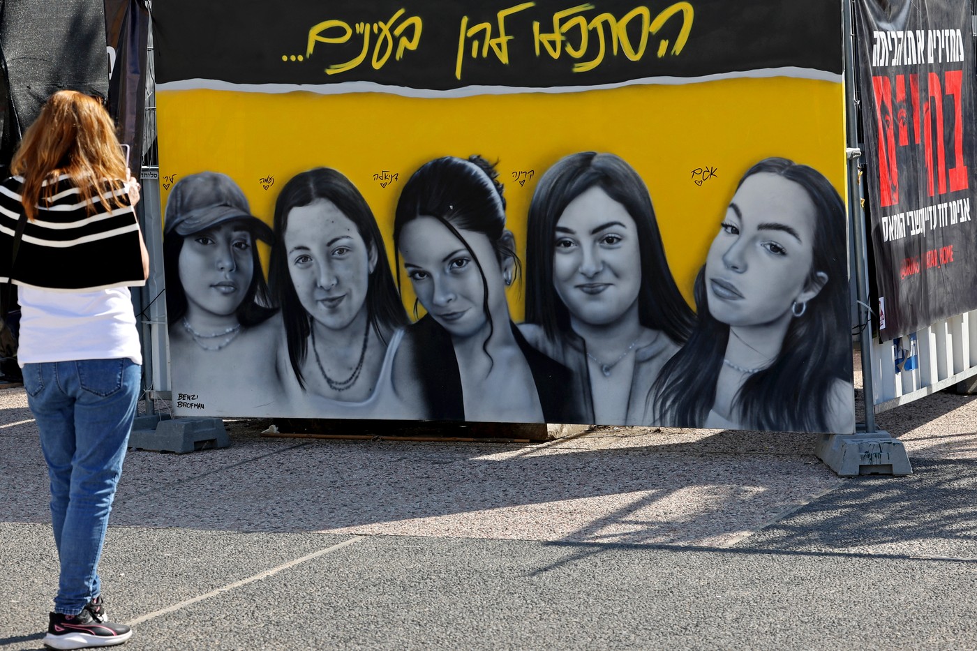 Hamas a eliberat alte patru ostatice. Liri, Daniella, Karina și Naama au fost preluate de Crucea Roșie și vor ajunge în Israel