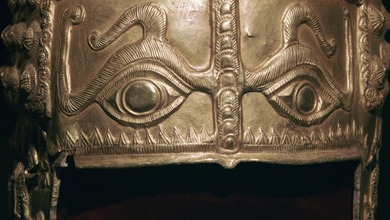 Gold Thraco-Getic helmet, 4th century BC. Artist: Unknown