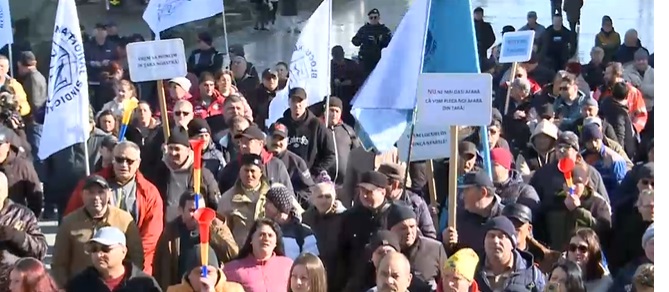 Protest de amploare la Șantierul Naval Mangalia. 1.400 de oameni riscă să rămână fără locuri de muncă. „Psihic, o să cadă toată lumea”