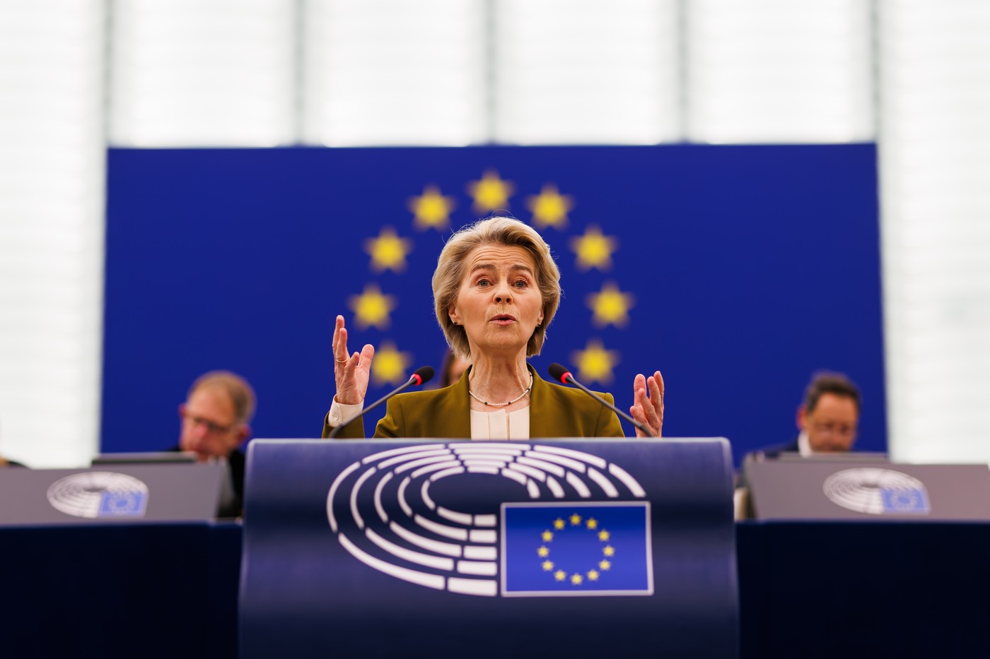 Comisia Europeană vrea să reducă birocrația în UE. „Un efort fără precedent”