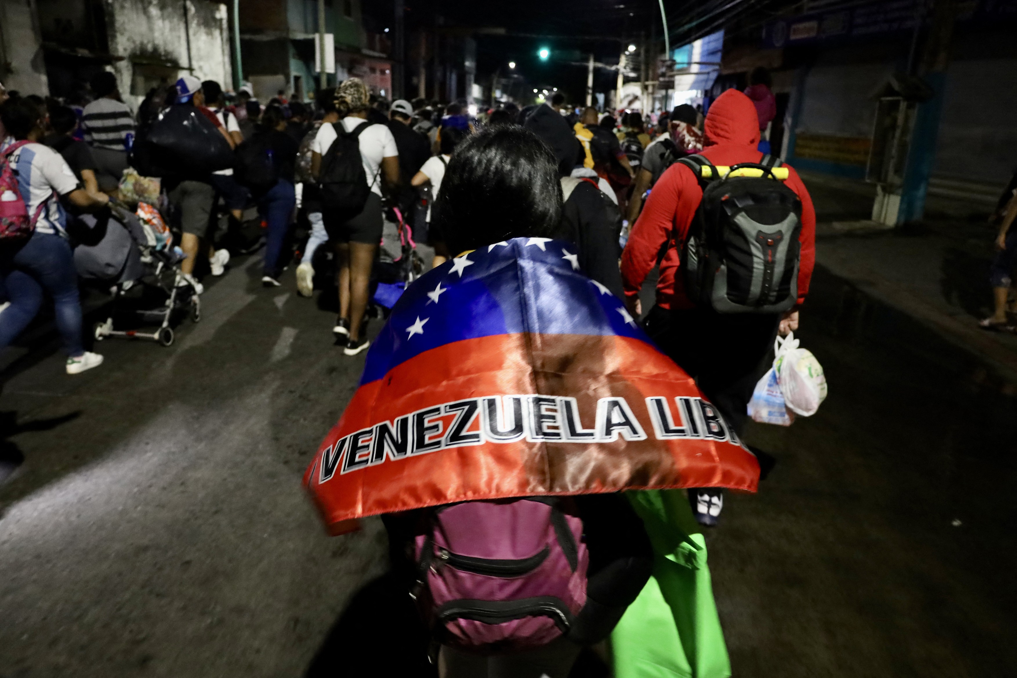 Peste jumătate de milion de venezueleni riscă să fie deportați din SUA. Ordinul semnat de administrația lui Trump