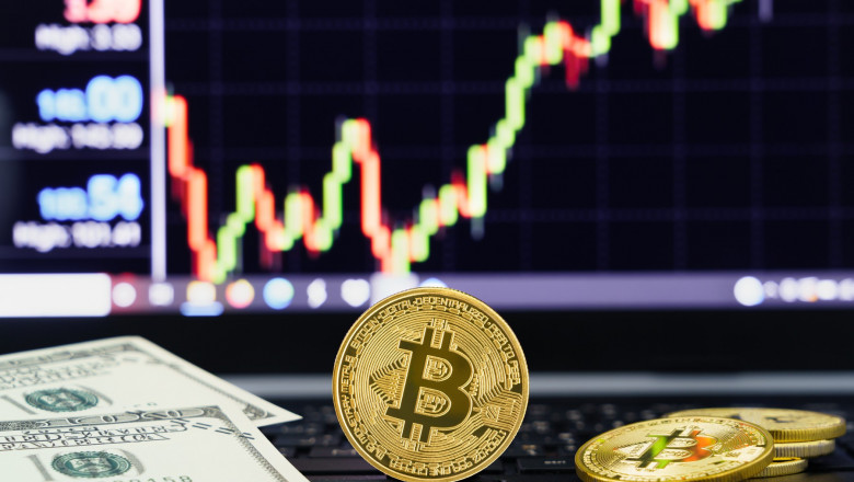Bitcoin a atins un nou record, cu puțin înainte de învestirea lui Trump
