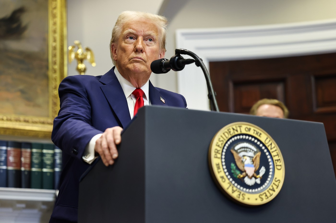 În încercarea de a slăbi inamicii SUA, Trump se confruntă cu o „alianță necurată”. Provocările de politică externă ale Casei Albe
