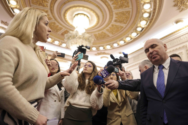 SENAT_BOLOJAN_MASURI_ANGAJATI_094_INQUAM_Photos_Octav_Ganea