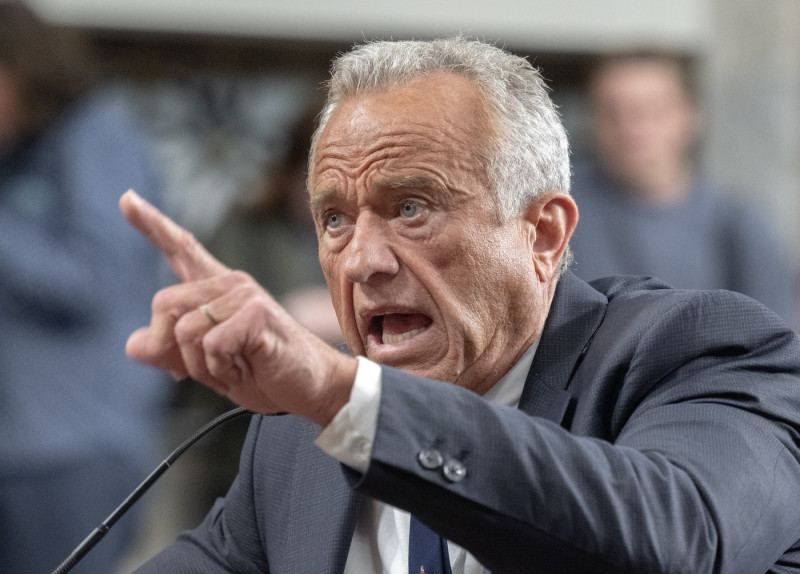 Robert F Kennedy, Jr Confirmation Hearing