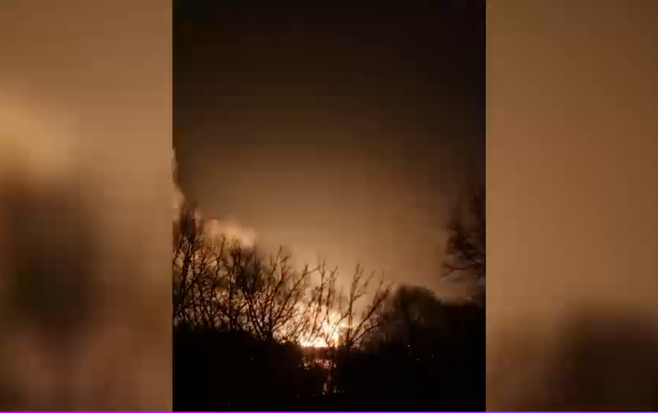 „Acum cade!” Un localnic din Plauru a filmat atacul de la granița României. Momentul în care dronele rusești lovesc porturile ucrainene