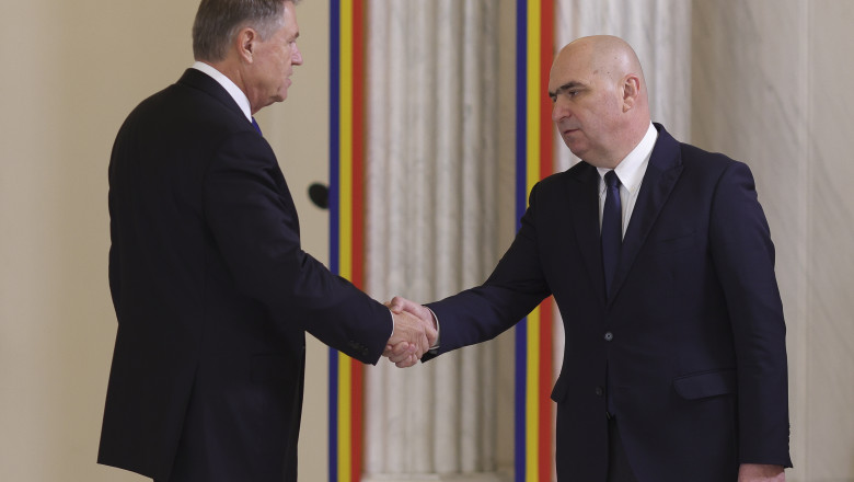 Klaus Iohannis dă mâna cu Ilie Bolojan