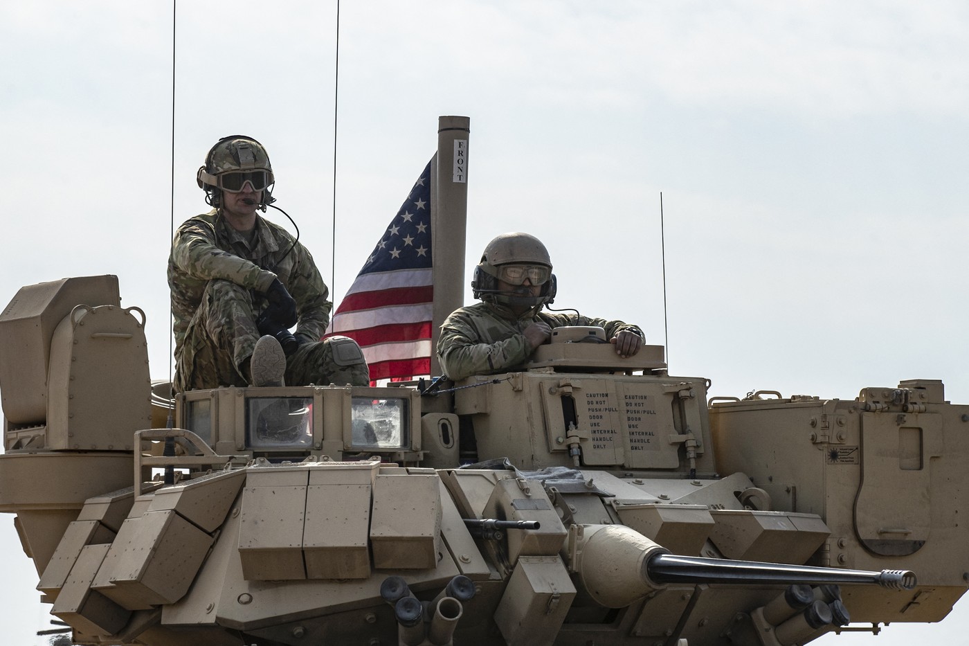 Trump nu mai vrea trupe SUA în Siria. Pentagonul face scenarii pentru retragerea militarilor