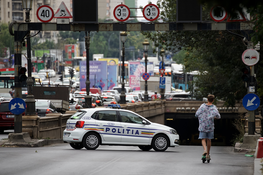 Restricții temporare de trafic, vineri, în Pasajul Unirii, pe sensul dinspre Piața Universității. Anunțul Brigăzii Rutiere