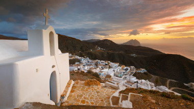 View,Of,Chora,Village,On,Anafi,Island,In,Greece.