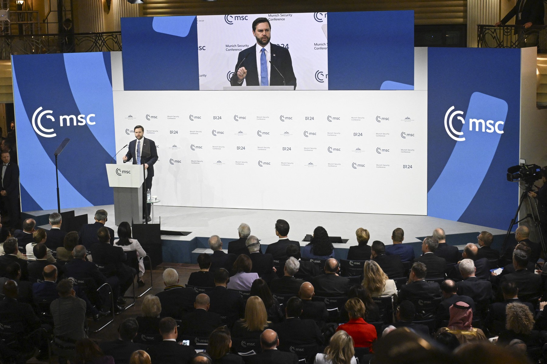 Șoc și furie printre politicienii europeni care au asistat la discursul lui J.D. Vance. „Ce naiba a fost asta?”