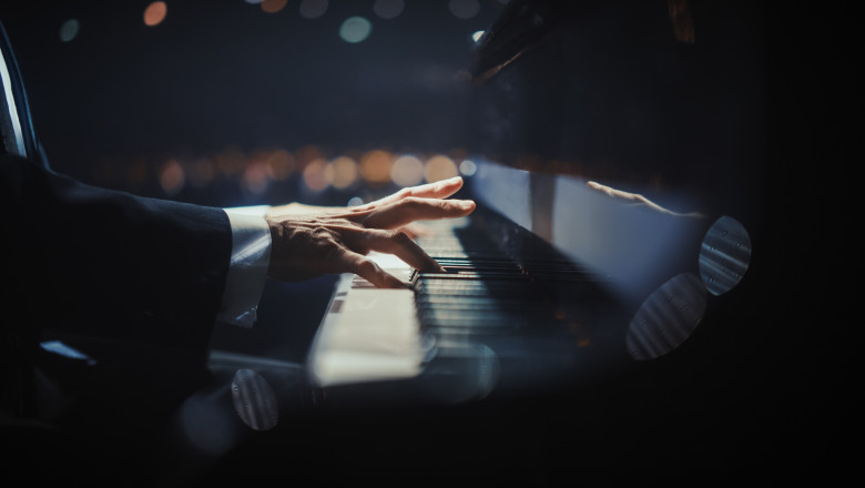 Close,Up,On,Hands,Of,A,Talented,Anonymous,Pianist,Making