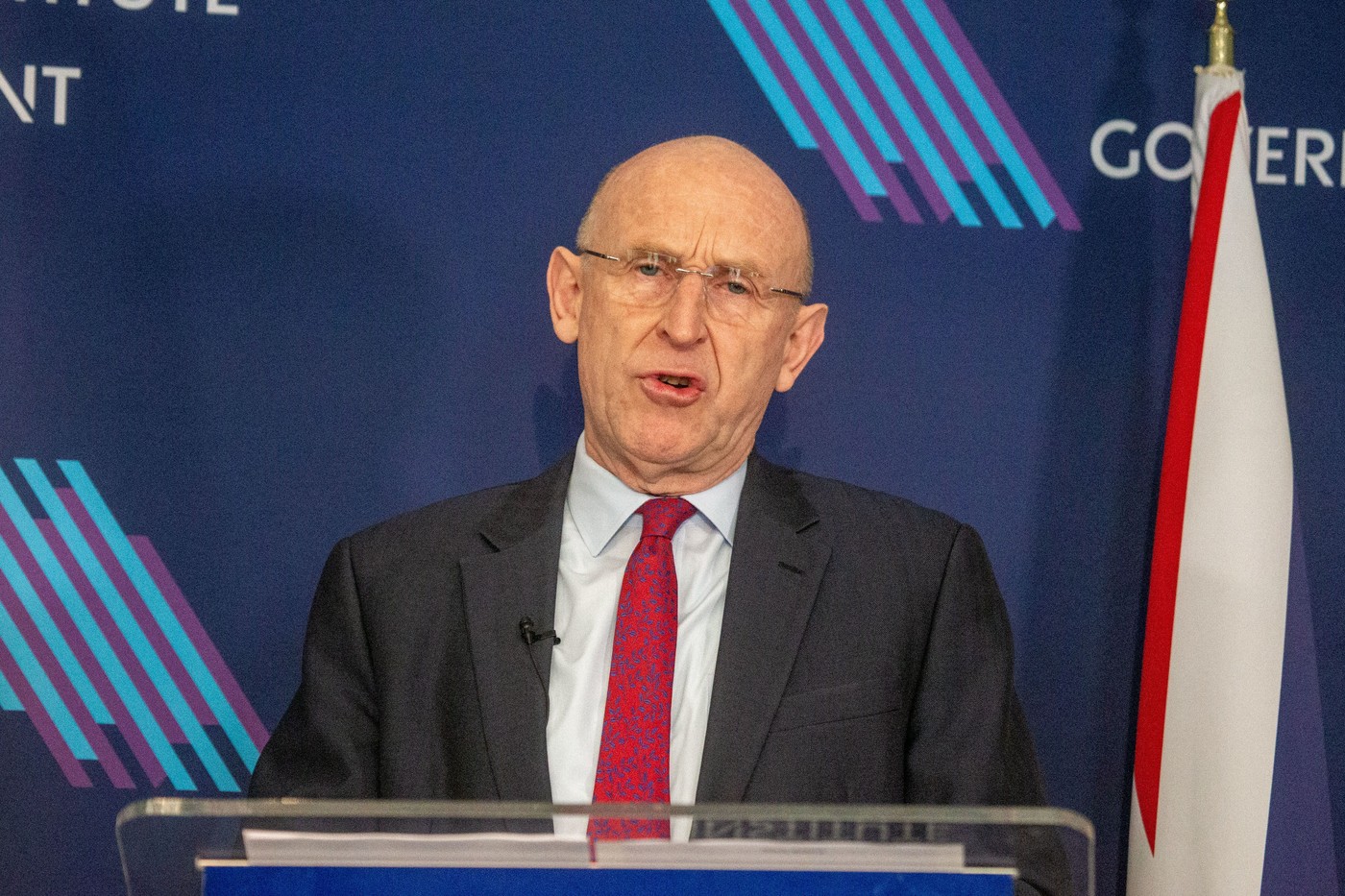 Marea Britanie alocă 200 de milioane de lire sterline pentru armată, în vederea desfăşurării de trupe în Ucraina