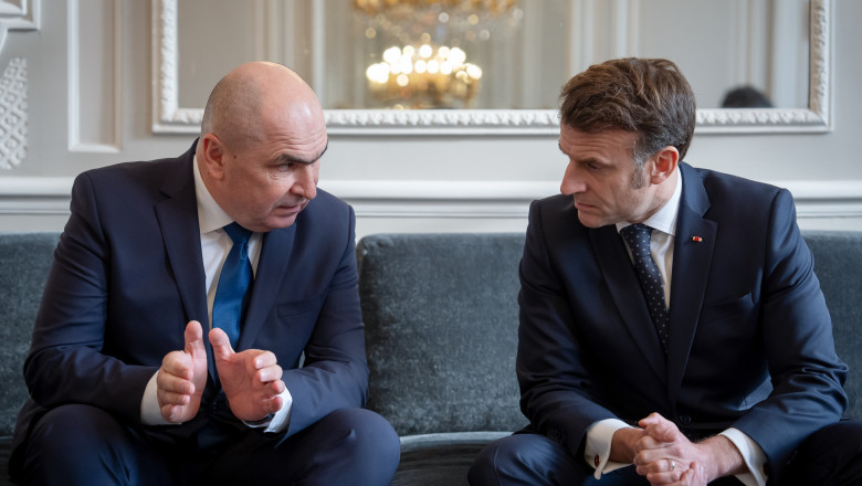 Ilie Bolojan și Emmanuel Macron.
