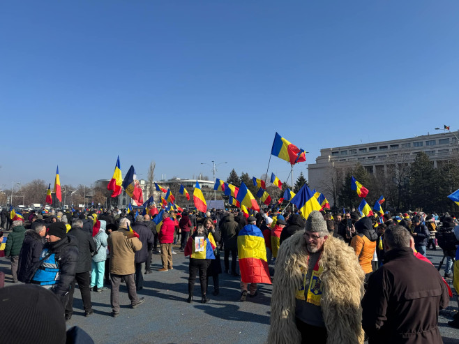 b46e5636-5af6-4b6f-bd4f-65a0ae8d153e