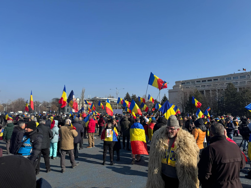 b46e5636-5af6-4b6f-bd4f-65a0ae8d153e