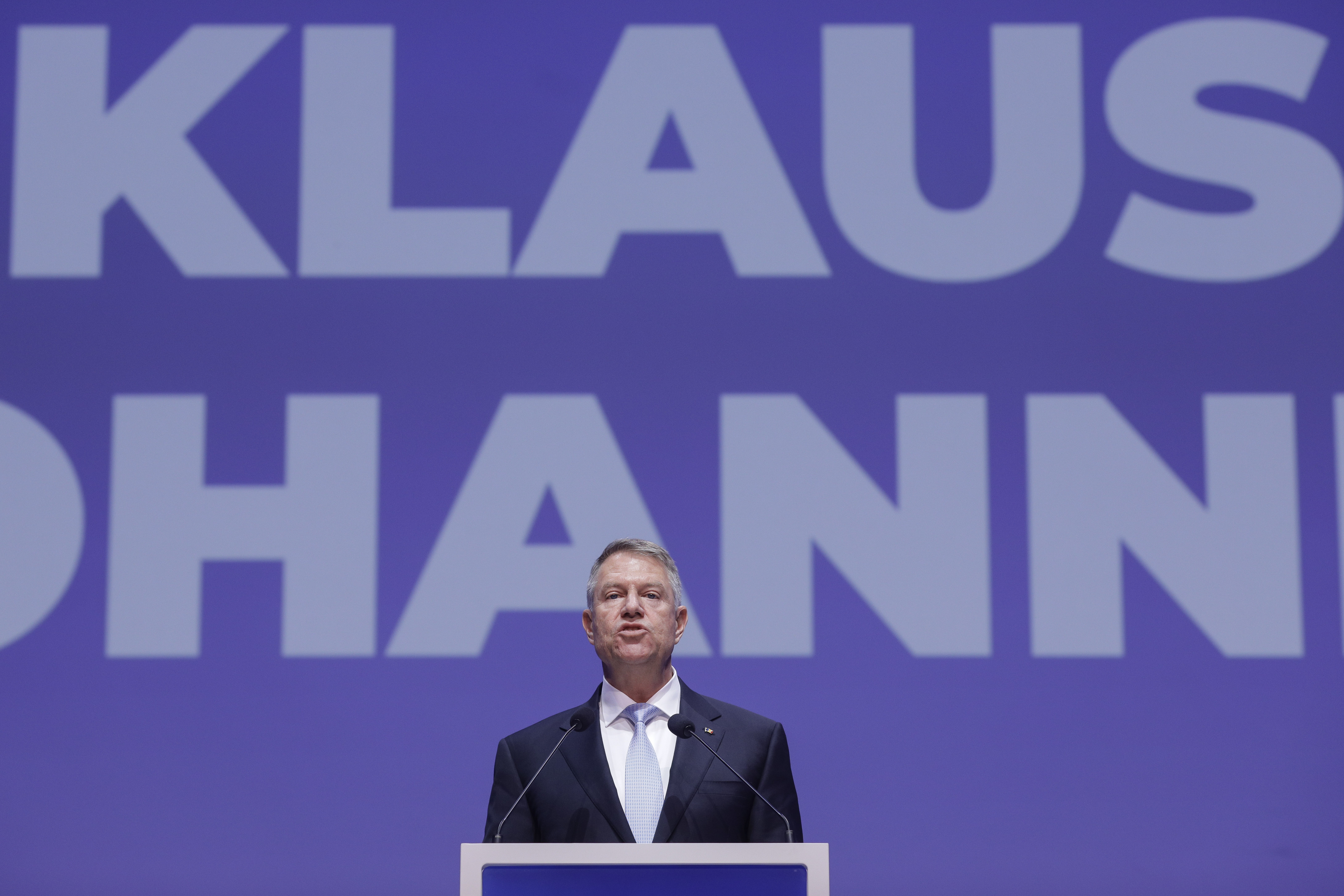 Epoca Iohannis: 10 ani de președinție, în declarații. De la „noaptea ca hoții” la „ar trebui să plec prin demisie”