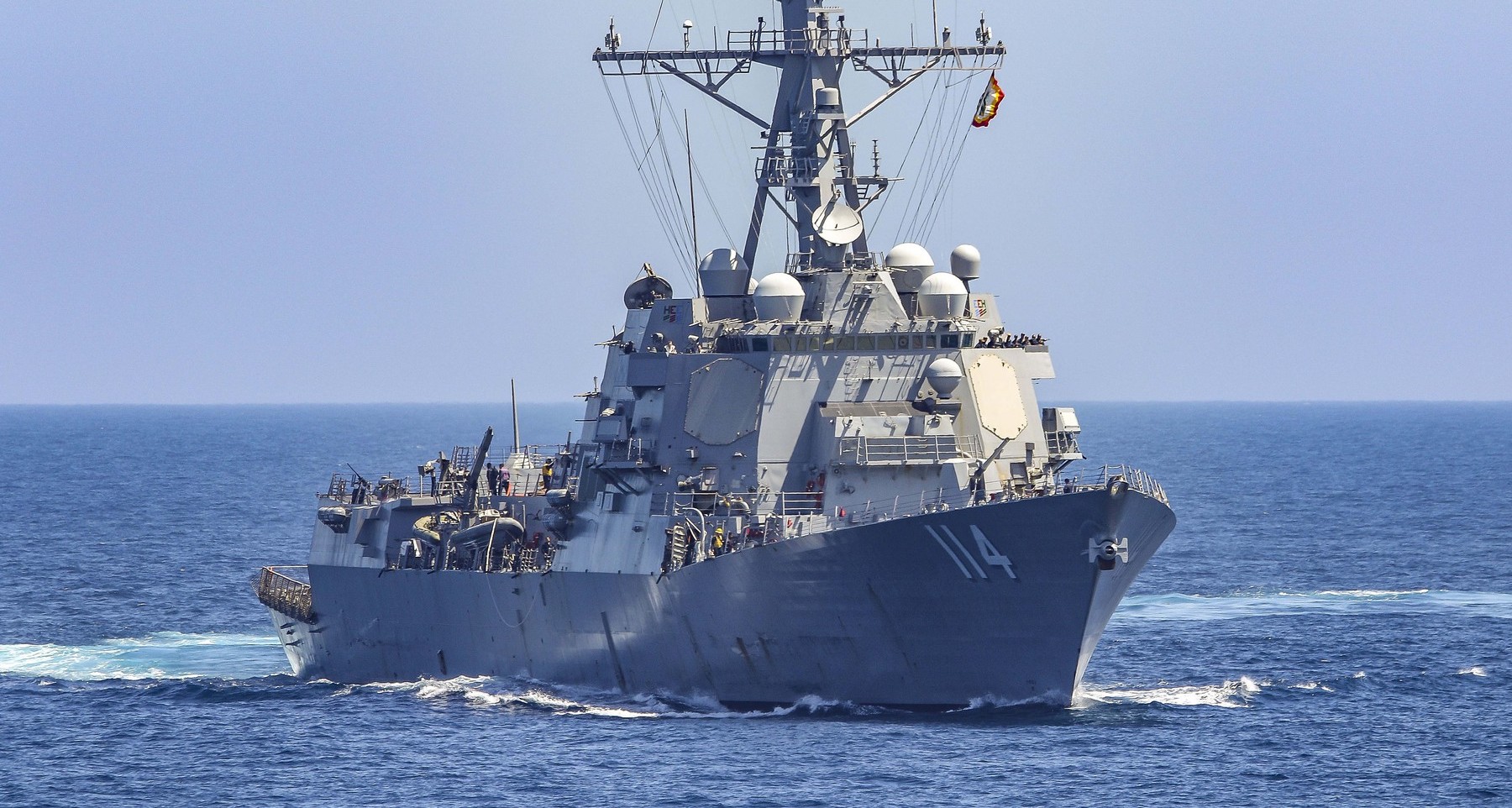 Primele nave de război americane care au traversat Strâmtoarea Taiwan de la învestirea lui Trump stârnesc furia Chinei
