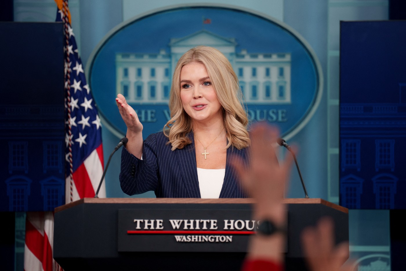 Trei deţinuţi, printre care și un american, au fost eliberaţi de Belarus şi predaţi autorităţilor SUA. Anunțul Casei Albe