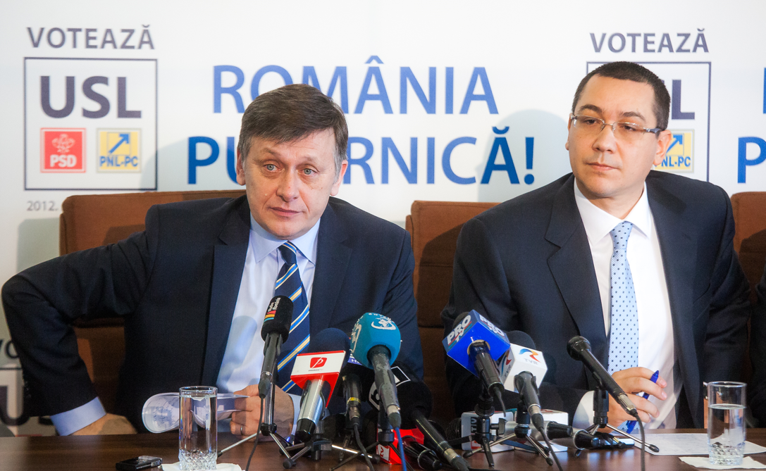 Crin Antonescu, atac la fostul coleg din USL: Dacă domnul Ponta a fost vreun martir, a fost din prostie sau din josnicie