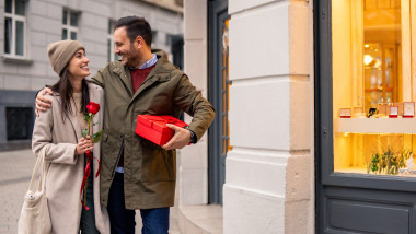 Tradiții și obiceiuri de Valentine’s Day. Foto Shutterstock