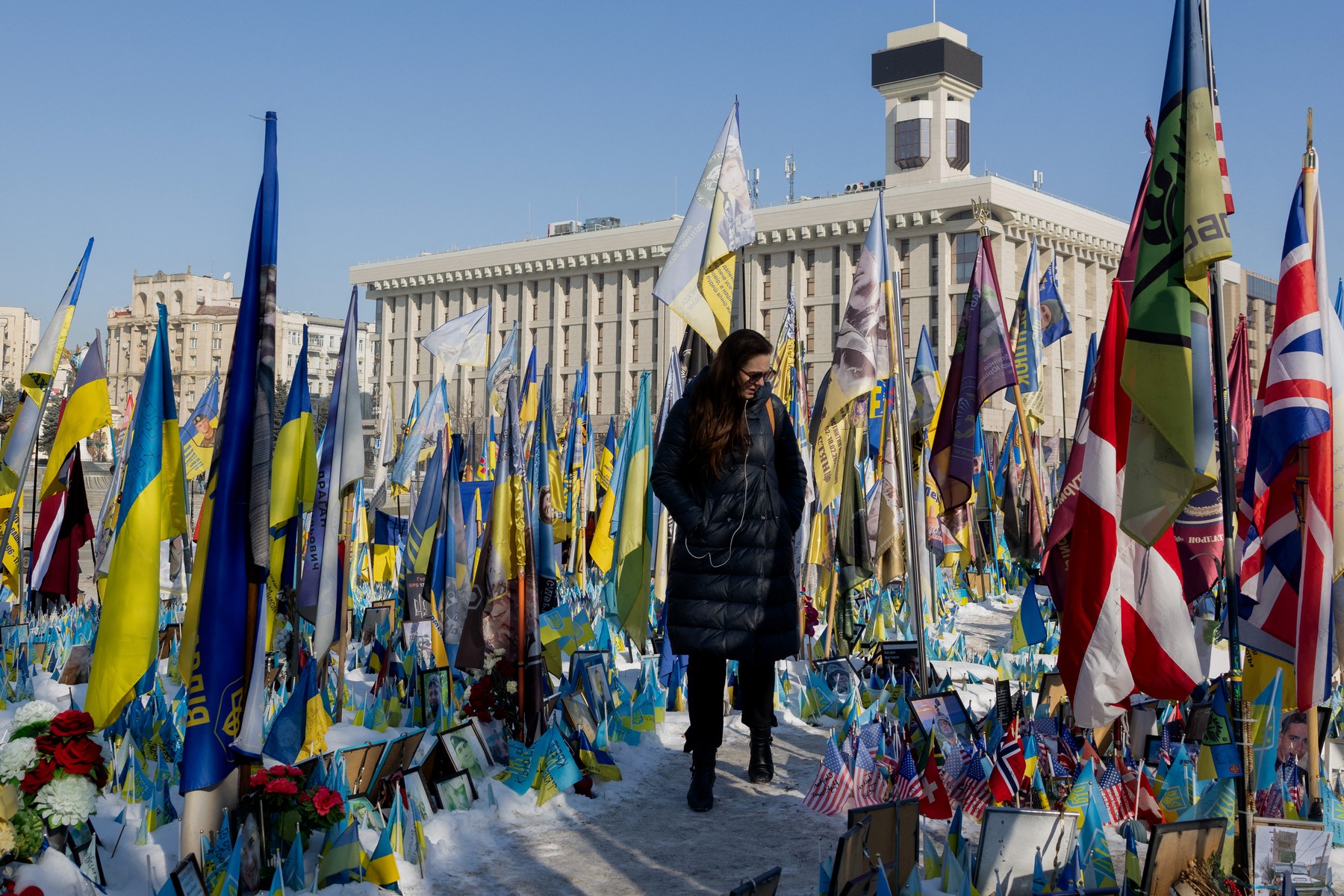 Războiul din Ucraina în cifre. Costul uluitor al incursiunii Rusiei, după trei ani de lupte