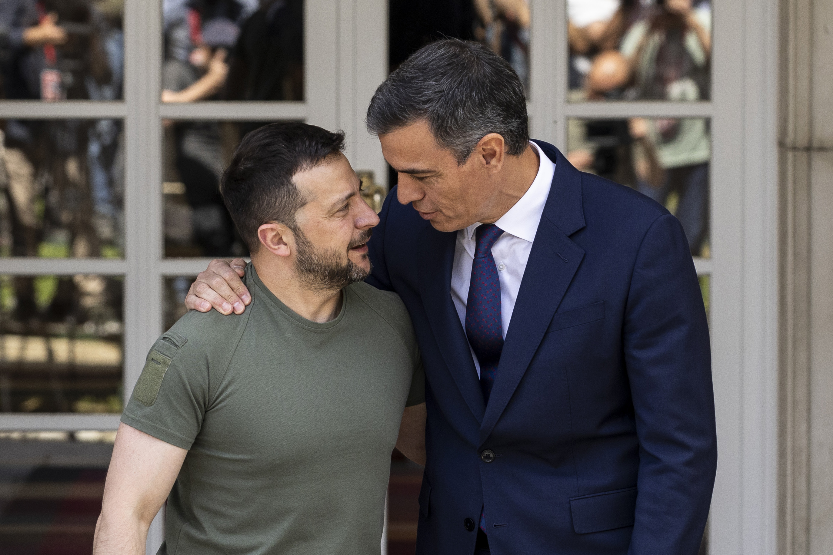 Pedro Sanchez reafirmă angajamentul Spaniei de a susține Ucraina, cu un pachet militar de un miliard de euro pentru 2025