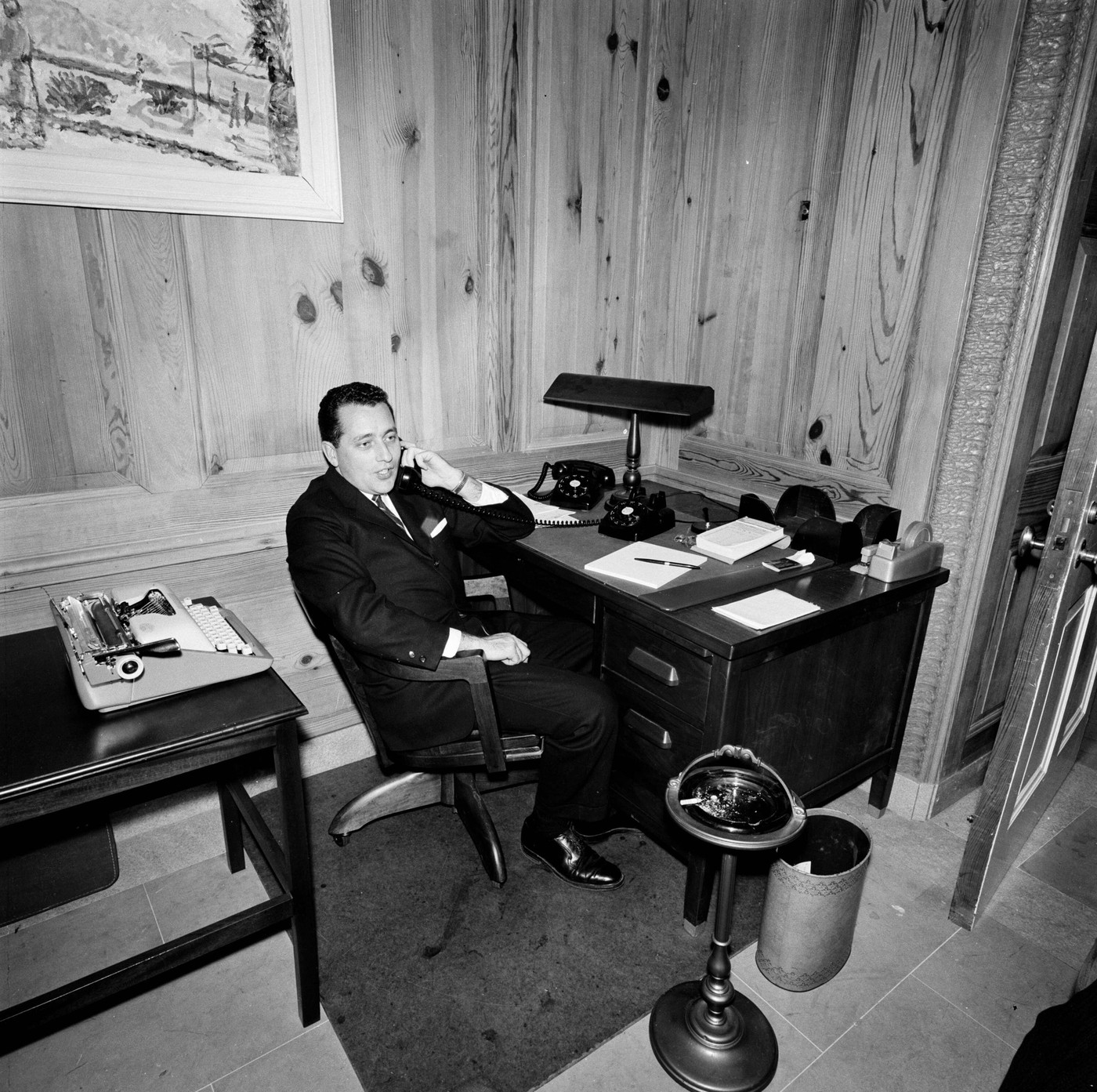 Agentul FBI Clint Hill, care a încercat în zadar să-l salveze pe președintele J.F. Kennedy, a încetat din viață
