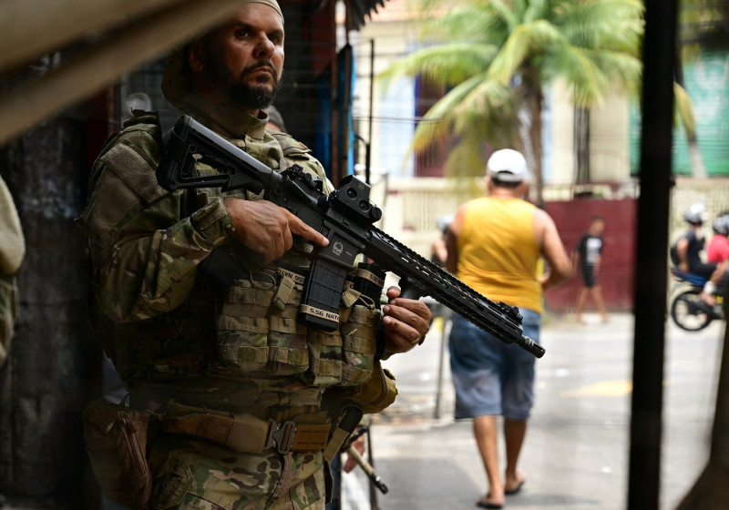 politia-militară-brazilia-rio-de-janeiro