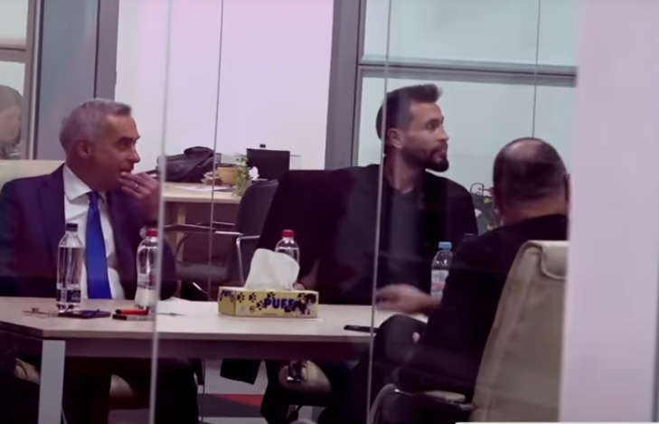 Surse: Eugen Sechila, liderul unei mișcări legionare, a fost ridicat de pe aeroport. Acesta este un apropiat al lui Călin Georgescu