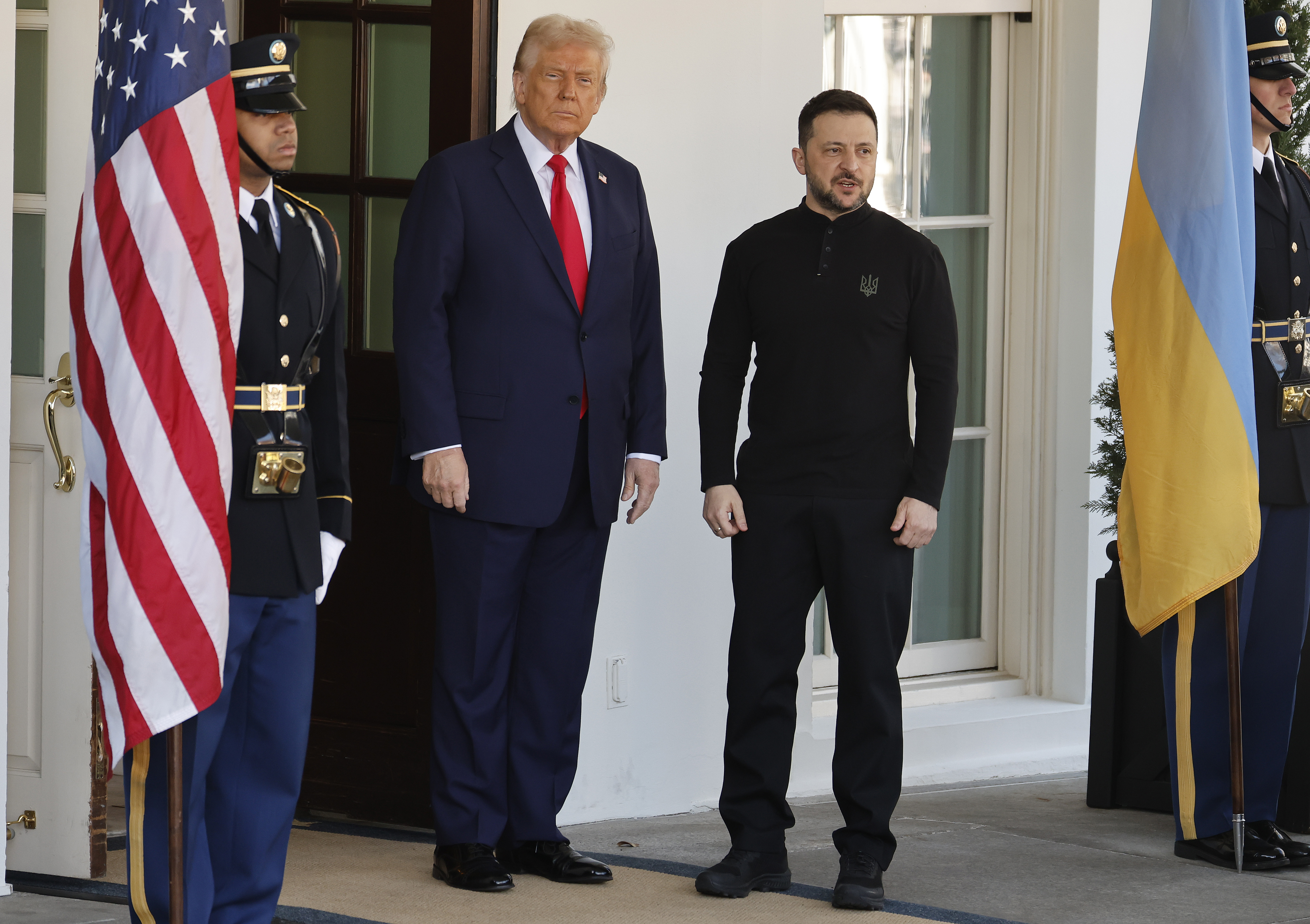 Volodimir Zelenski, întâmpinat de Donald Trump la Casa Albă. Cei doi președinți vor semna acordul pentru resursele minerale