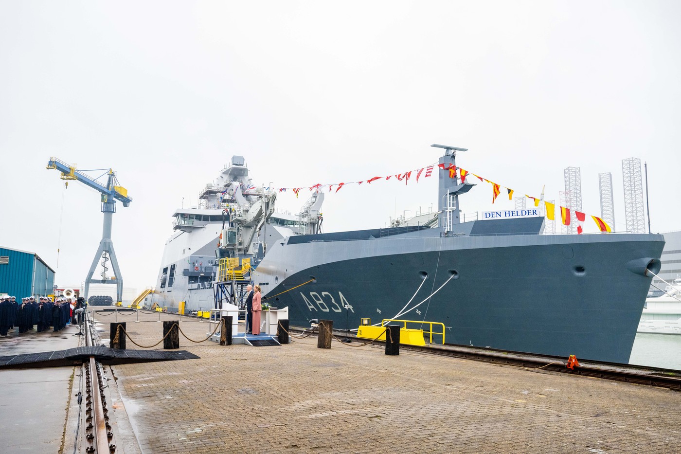 VIDEO Românii au construit cea mai mare navă de război a forțelor regale olandeze. „Poate opera în cadrul unei flote NATO”