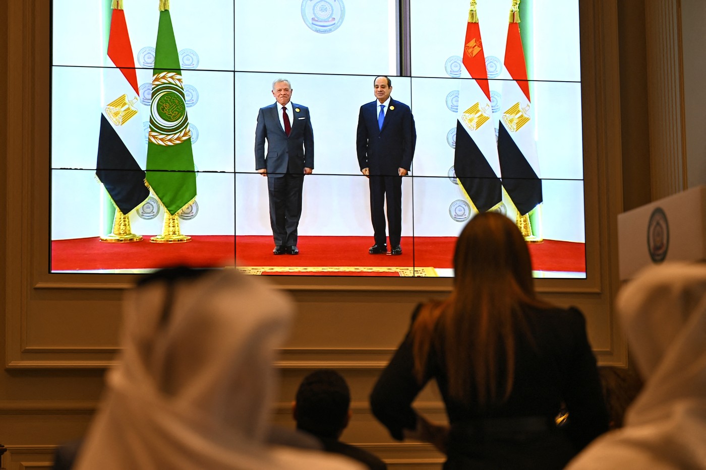 Egiptul a prezentat la summitul extraordinar de la Cairo un plan pentru a reconstrui Fâşia Gaza. Ce propun liderii arabi