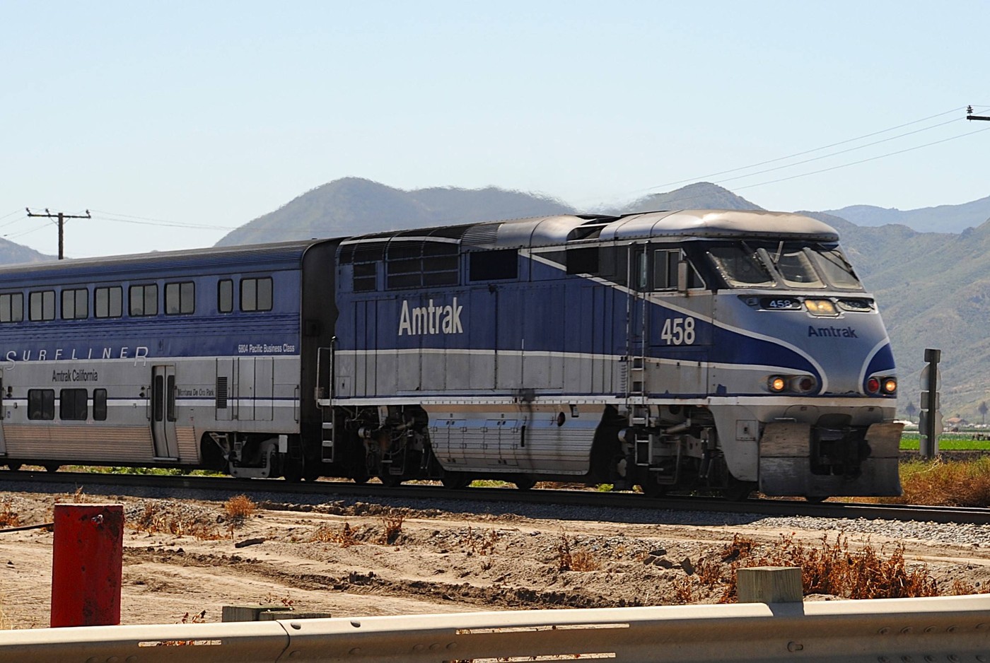 Musk vrea ca Serviciul Poștal din SUA și compania feroviară Amtrak să fie privatizate: „Ar trebui să privatizăm tot ce se poate”