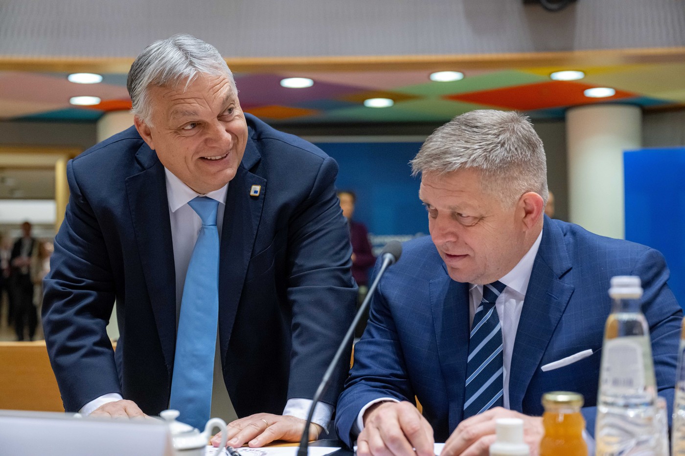 Summitul UE. Cum a fost convins Robert Fico, premierul Slovaciei, să nu facă front comun cu Viktor Orban