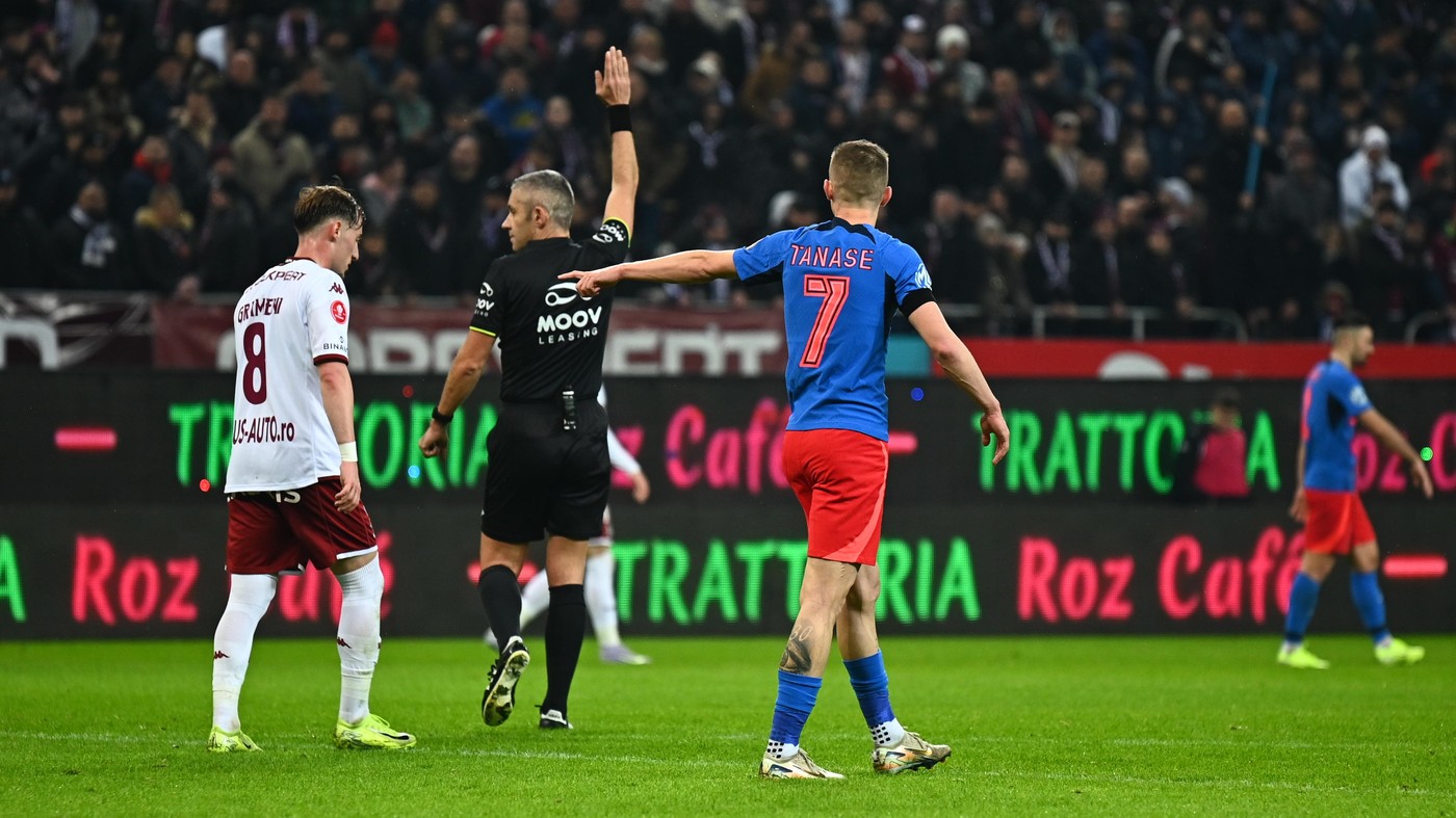 Amenzi în valoare de aproape 150.000 de lei aplicate de Jandarmerie la meciul de fotbal Rapid Bucureşti – FCSB