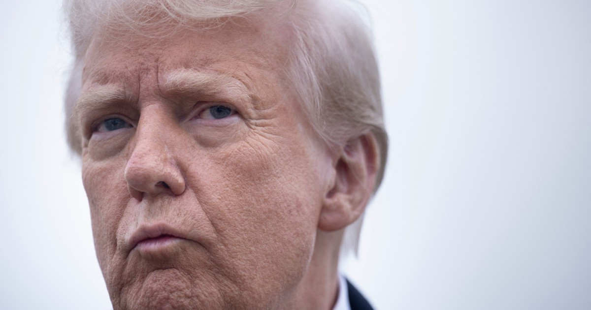 Donald Trump crede că este ilegal ca presa să-l critice. CNN și MSNBC, principalele ținte|EpicNews