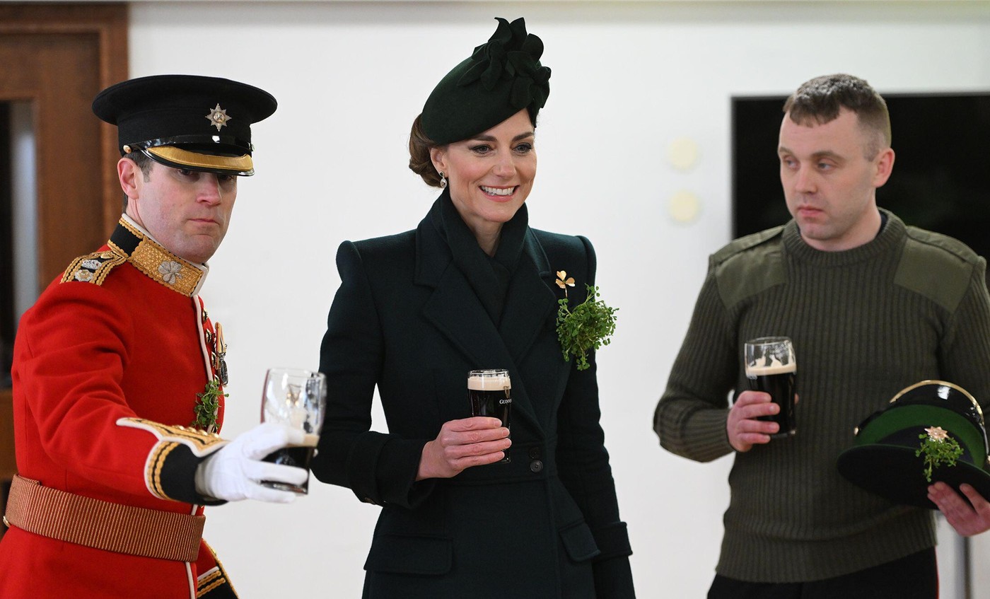 Prințesa de Wales a sărbătorit cu un pahar de bere Ziua Sfântului Patrick alături de Garda Irlandeză