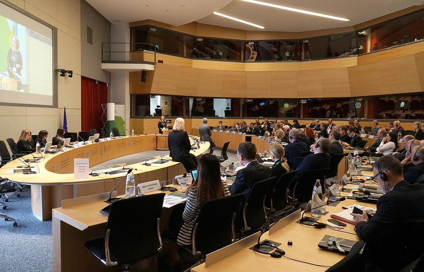 Cu ce se ocupă Curtea de Conturi Europeană, instituția unde Lucian Romașcanu a fost propus de România