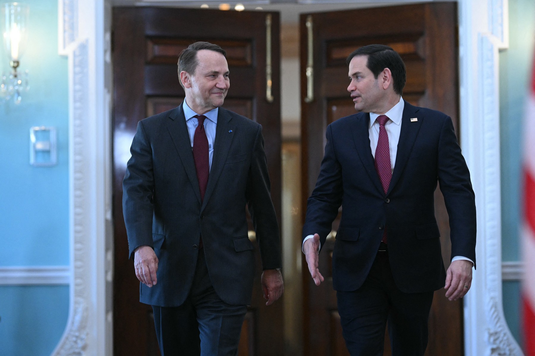 Marco Rubio, către ministrul polonez de Externe: „Să ziceți mersi că, fără Starlink în Ucraina, rușii erau acum la granița cu Polonia”