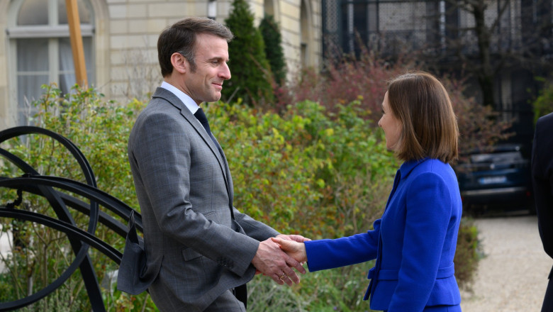 Paris: Macron welcomes Moldova's President Maia Sandu