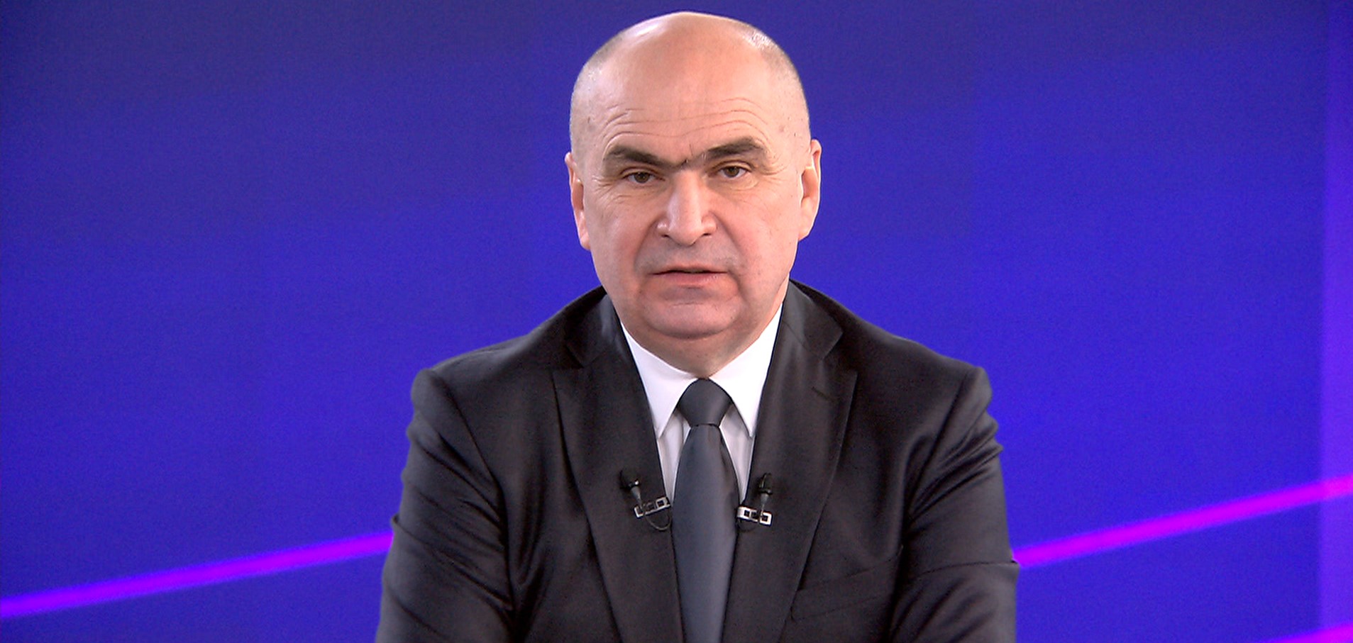 Ilie Bolojan, mesaj ferm către protestatari și politicieni: „Încurajarea la violență nu ne poate duce decât la degradare și distrugere”