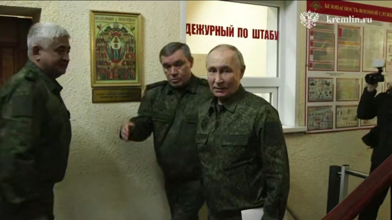 vladimir putin si valeri gherasimov in kursk