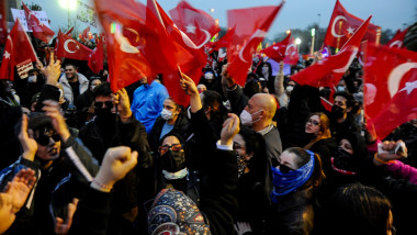 Protests Intensify For Fifth Night As Istanbul Mayor Imamoglu Jailed