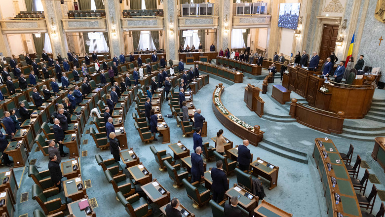Sesiune extraordinară la Senat. Parlamentarii dezbat un proiect privind pensiile magistraţilor