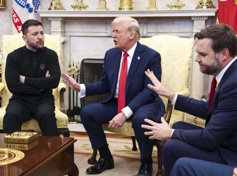 Volodimir Zelenski și Donald Trump în Biroul Oval